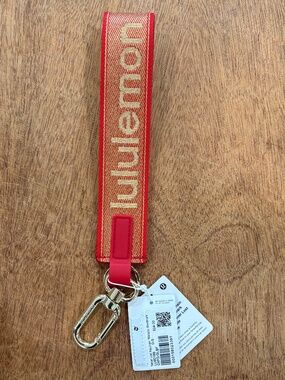 Lunar New Year Never Lost Keychain Metallic Wordmark ColourOxford Red/Gold Buff